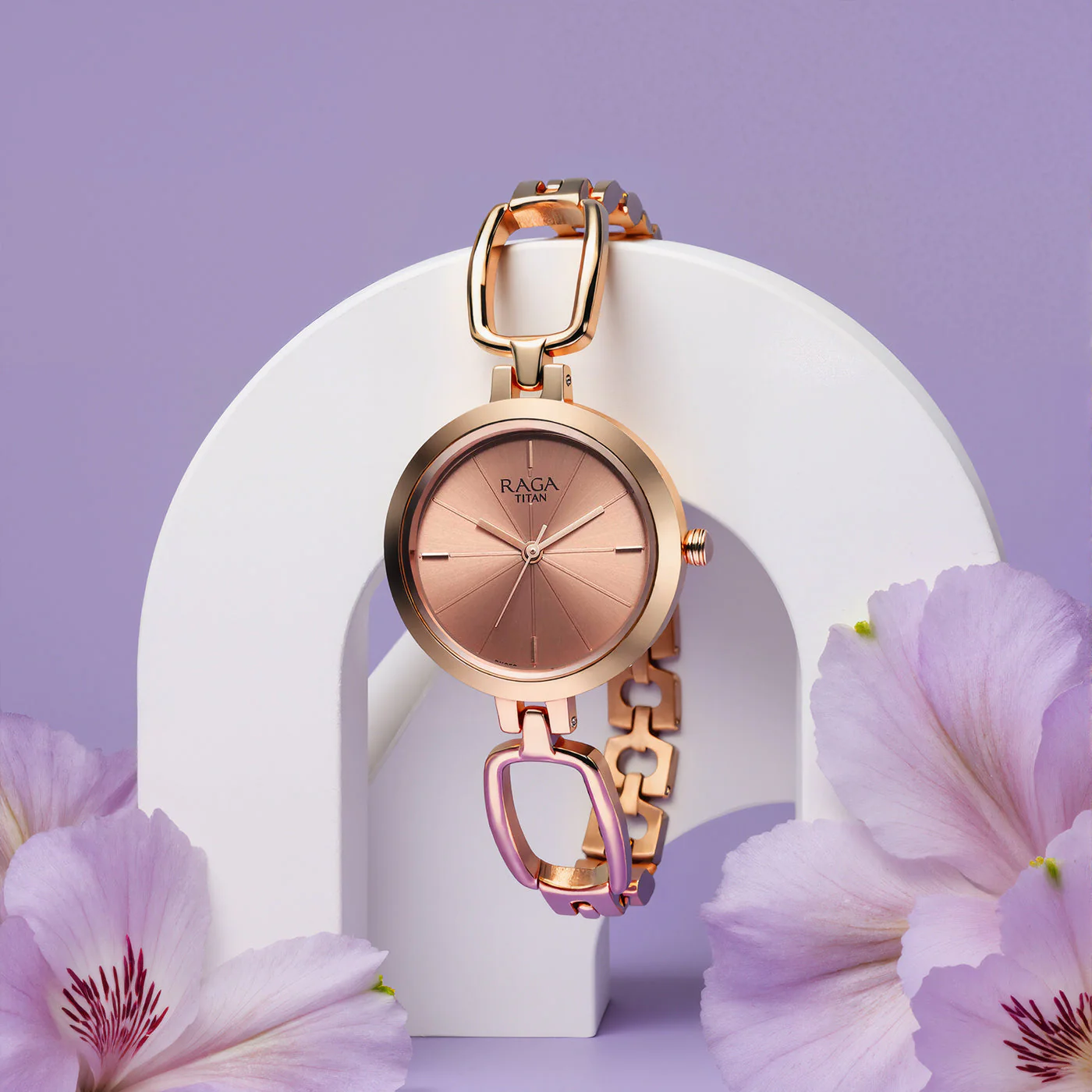 Titan Raga Quartz Analog Rose Gold Round Dial Rose Gold Metal Strap Watch For Women - Image 7